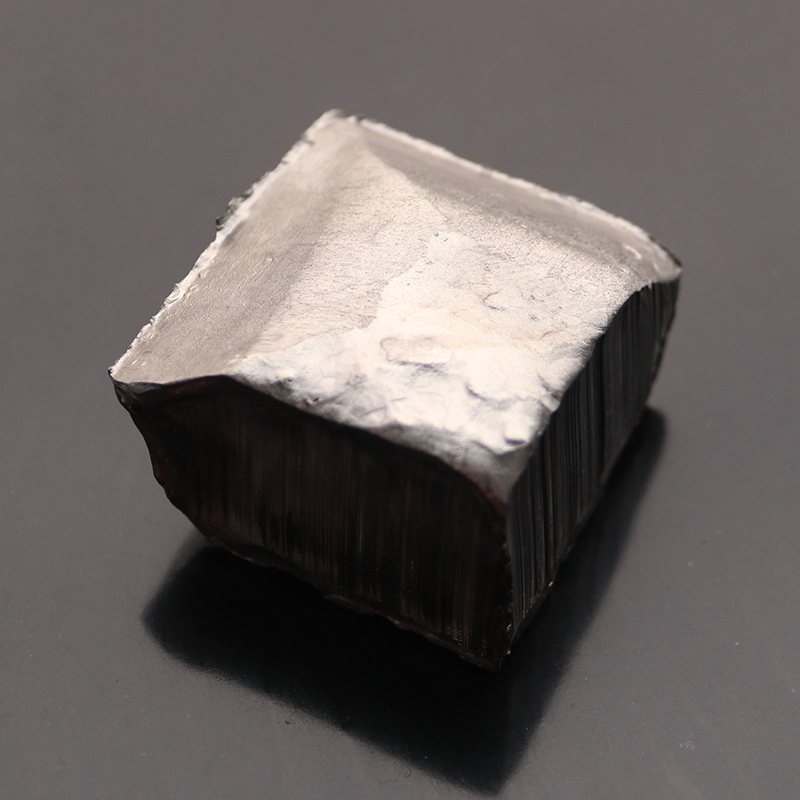 niobium báite